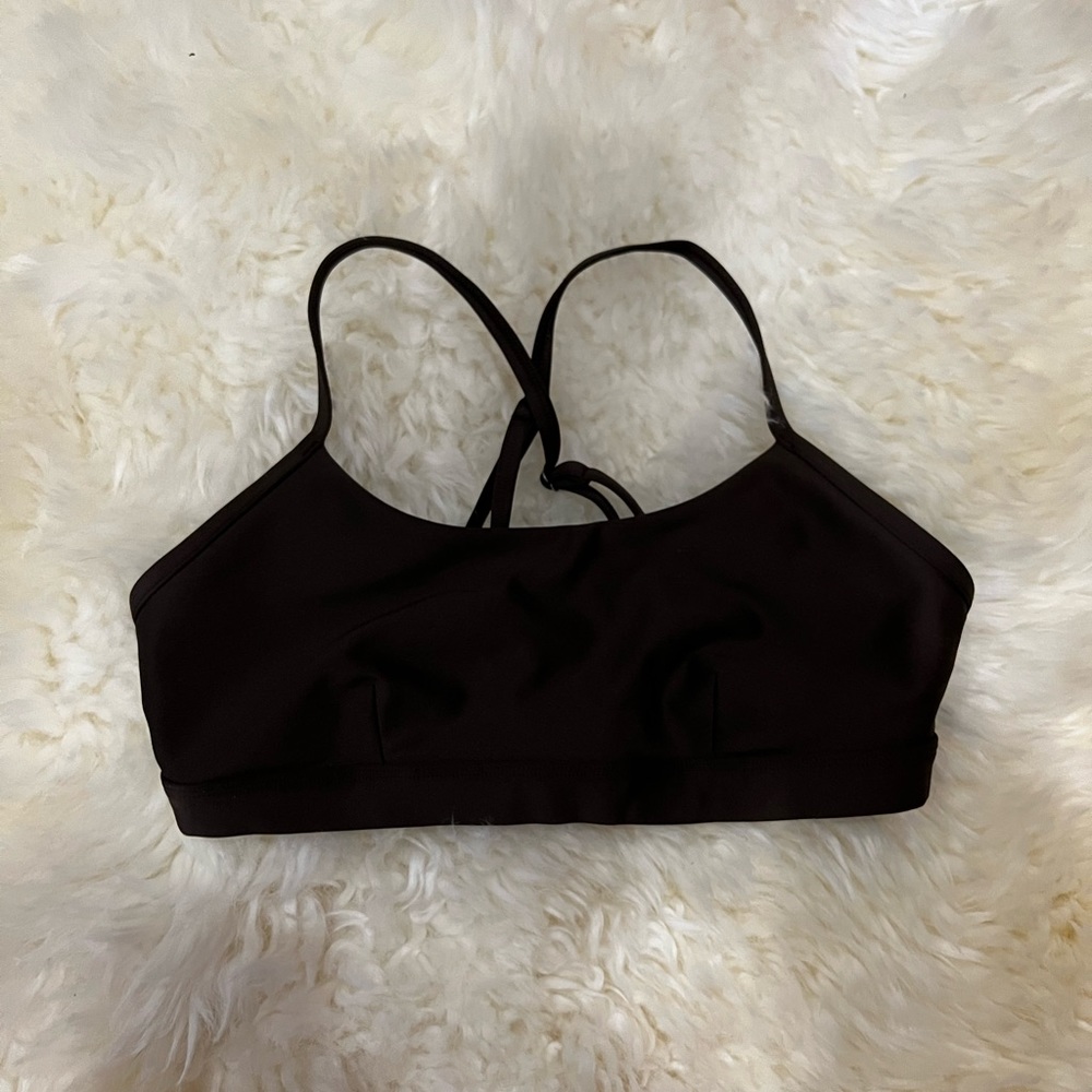 Alo Airlift Intrigue Bra in Brown!